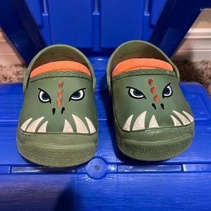 Capelli “croc” toddler size 5